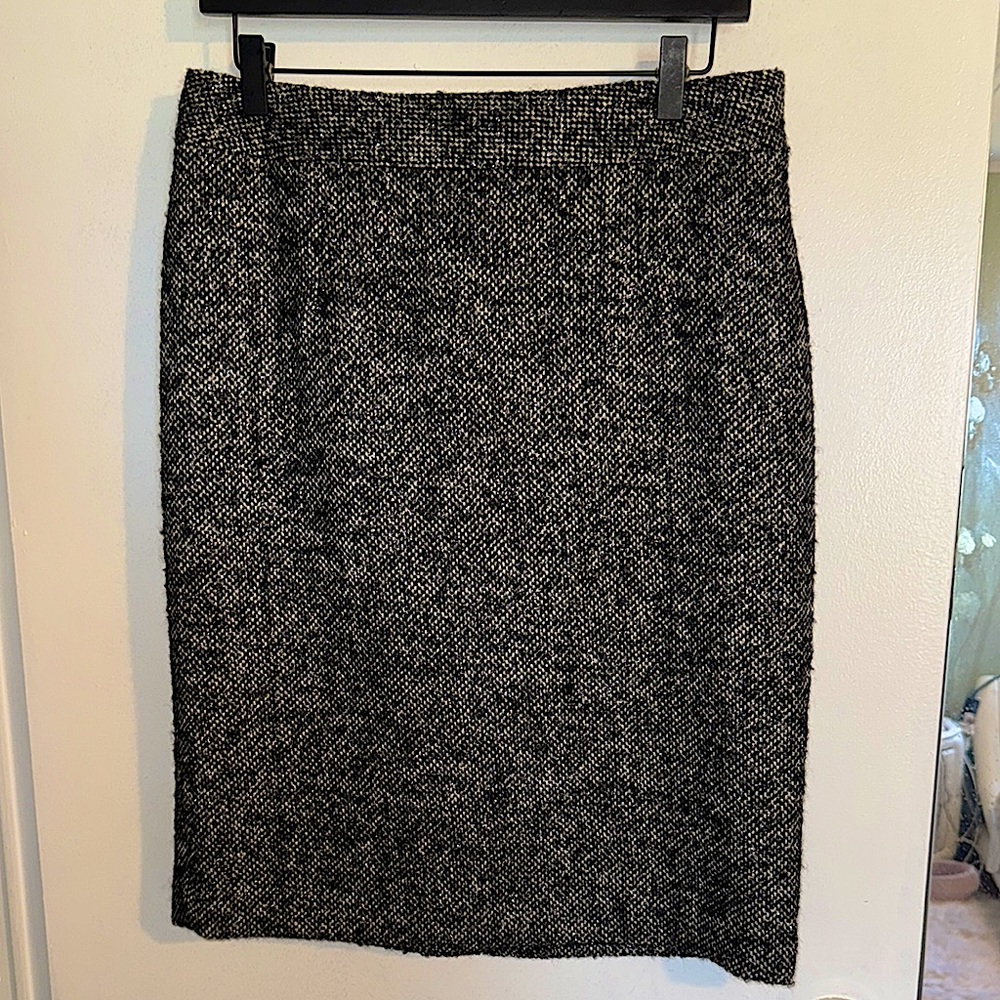 Coldwater Creek size 10 Black and Gray + sparkles  Women's Pencil Skirt